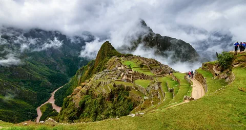 Machupicchu por tren 2 Dias/1Noche